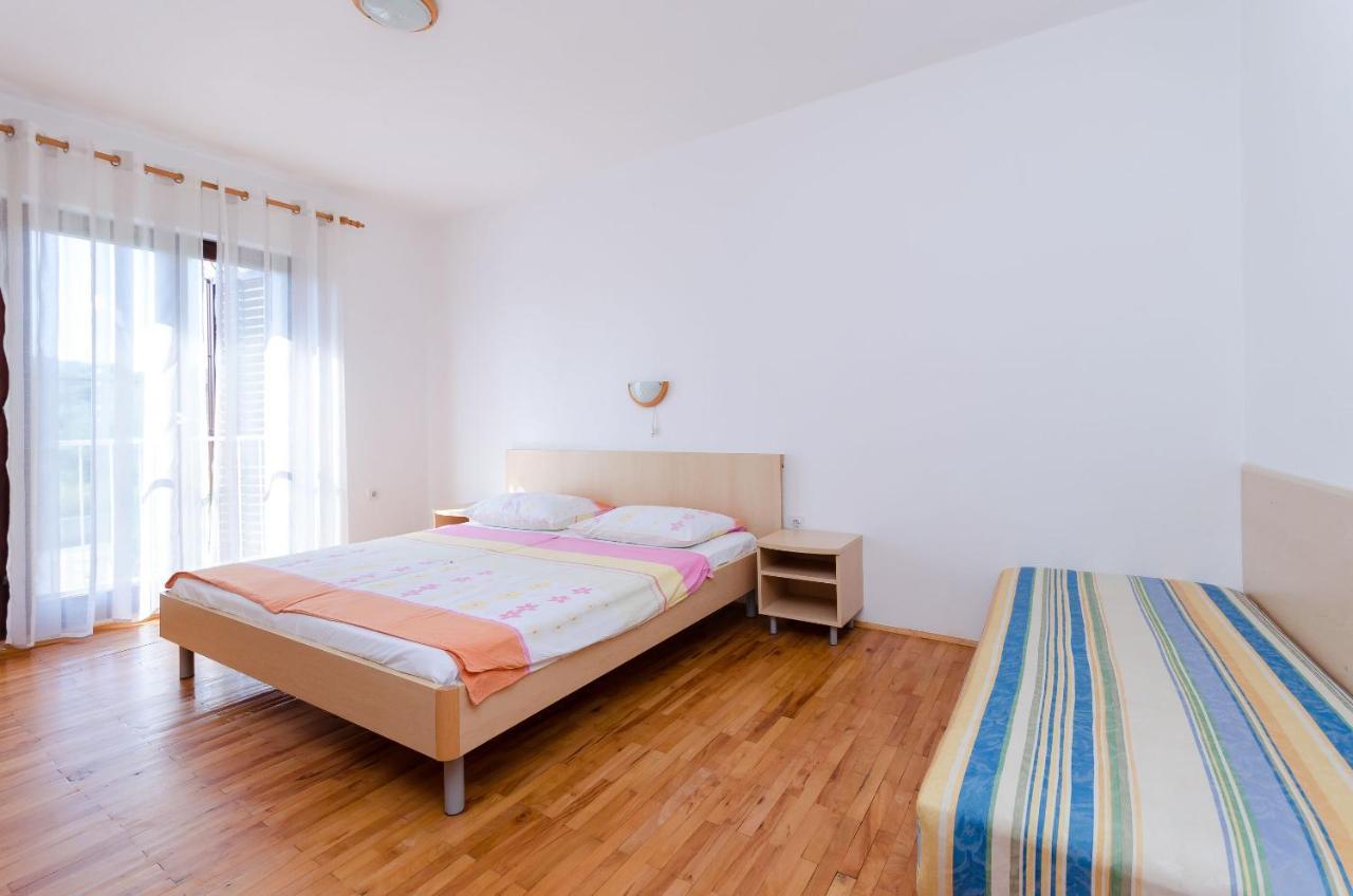 Ljubica J Apartment Lopar